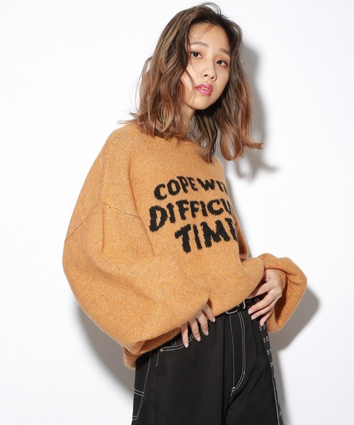 PBLIM（ページボーイリム）の「【PAGEBOYLIM】クルーネックロゴニット（ニット/セーター・レディース・ブラウン/ブルー/グレー/イエロー系その他6・FREE）」の17枚目の写真