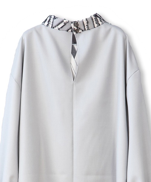 La SRIC(ラスリック)の「La SRIC / カットJQハイネックBL(シャツ/ブラウス・レディース・ベージュ/グレー/ブラック・38)」の14枚目の写真