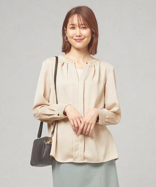 closet story(クローゼットストーリー)の「<closet story(クローゼットストーリー)>カサネネック マエタテ ブラウス(シャツ/ブラウス・レディース・ネイビー/ライム/ナチュラル・FREE)」の2枚目の写真