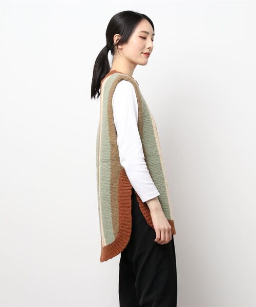 BLACK BY MOUSSY(ブラックバイマウジー)の「stripe knit vest (ストライプニットベスト)(ニット/セーター・レディース・グリーン系その他/ブルー系その他・FREE)」の3枚目の写真