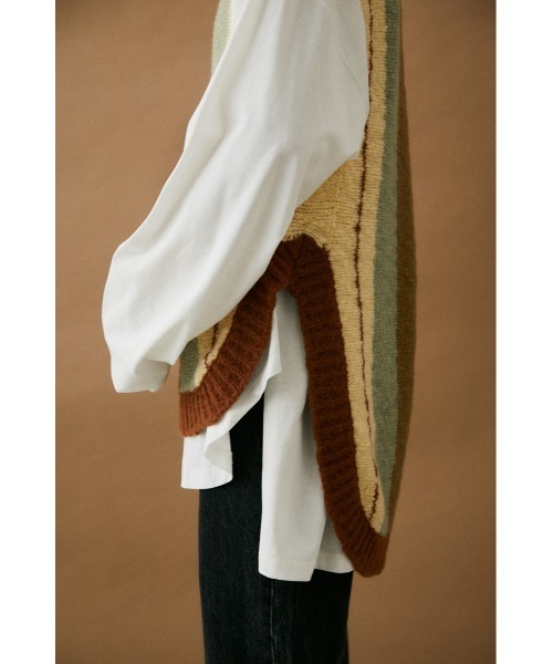 BLACK BY MOUSSY(ブラックバイマウジー)の「stripe knit vest (ストライプニットベスト)(ニット/セーター・レディース・グリーン系その他/ブルー系その他・FREE)」の9枚目の写真