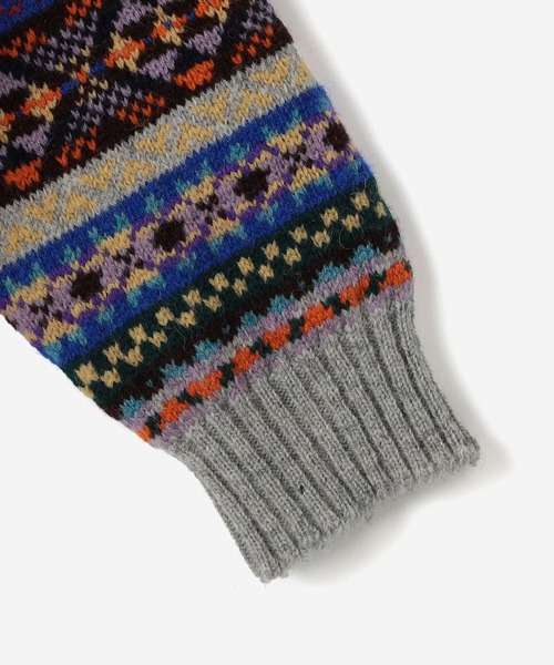 Jamieson's of Shetland(ジャミーソンズオブシェトランド)の「【Jamieson's Knitwear】フェアアイルカーディガン MEN(カーディガン/ボレロ・メンズ・A/B・48/50)」の11枚目の写真