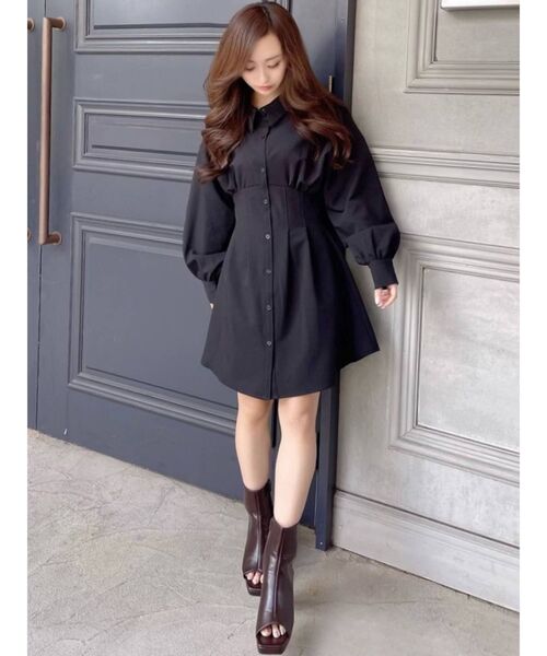 RESEXXY(リゼクシー)の「コルセットシャツワンピース(ワンピース・レディース・ホワイト/ブラック/ピンク・FREE)」の20枚目の写真