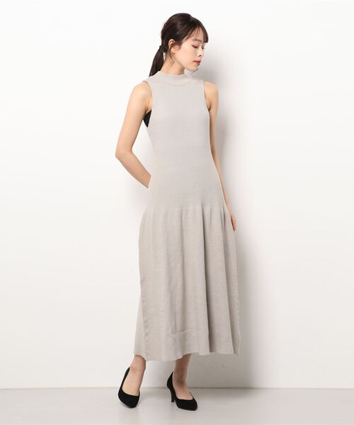 ANDGEEBEE（アンジービー）の「ニットワンピセット（ワンピース・レディース・ベージュ/ブラウン・MEDIUM）」の5枚目の写真