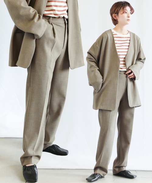 select MOCA(セレクトモカ)の「ベーシックテーパードパンツ(スラックス・レディース・ベージュ/ライトイエロー・SMALL/MEDIUM)」の1枚目の写真