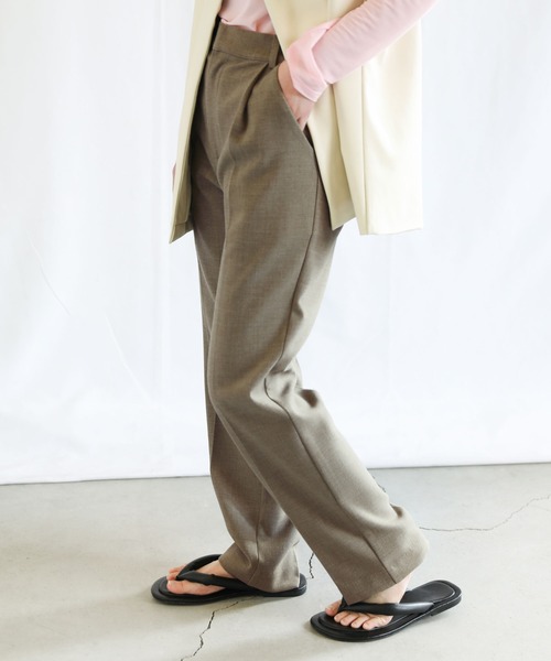 select MOCA(セレクトモカ)の「ベーシックテーパードパンツ(スラックス・レディース・ベージュ/ライトイエロー・SMALL/MEDIUM)」の13枚目の写真