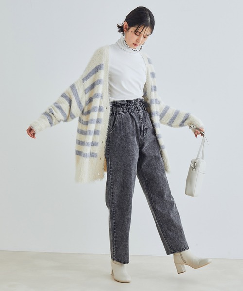 vis-`a-vis（ビサビ）の「【WEB限定】ケミカルウォッシュウエストギャザーストレートデニム（デニムパンツ・レディース・ブルー系その他6/ブラック系その他・SS/M/S/L）」の6枚目の写真