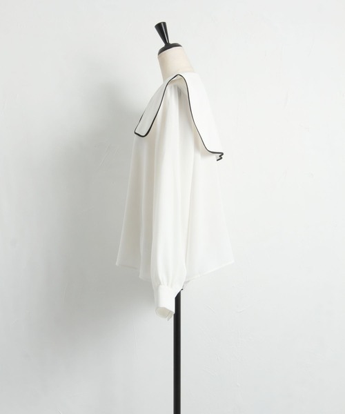 tocco closet（トッコ　クローゼット）の「【ZOZO限定】配色ライン入りセーラーカラーブラウス（シャツ/ブラウス・レディース・ブラック/オフホワイト・M）」の21枚目の写真