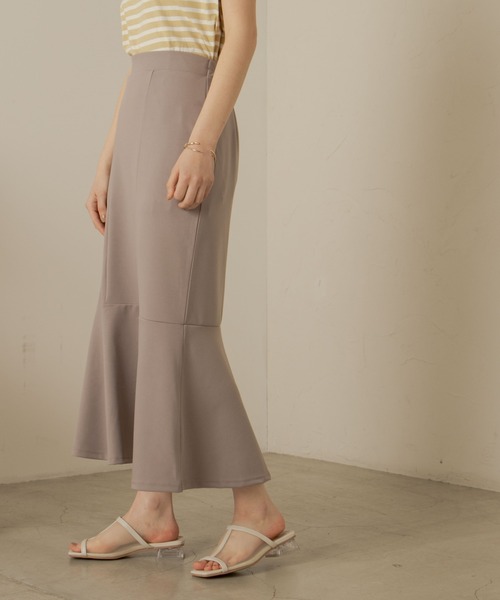 ANGIE（アンジー）の「ポンチハイウエストマーメイドロングスカート（スカート・レディース・グリーン/ブラック/ライトグレー・FREE）」の3枚目の写真