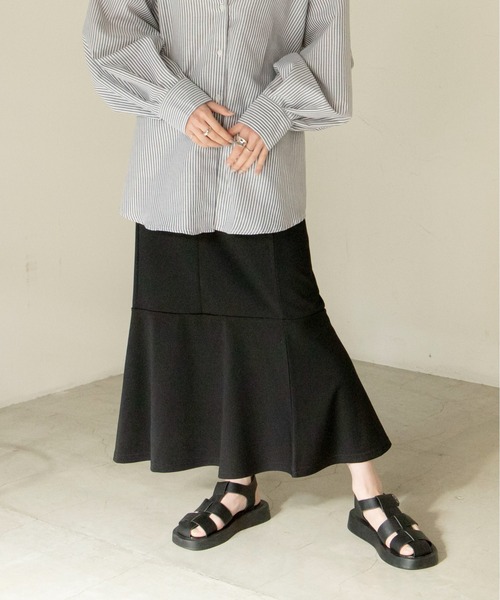 ANGIE（アンジー）の「ポンチハイウエストマーメイドロングスカート（スカート・レディース・グリーン/ブラック/ライトグレー・FREE）」の17枚目の写真