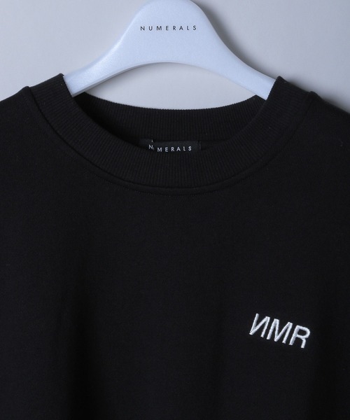 NUMERALS（ヌメラルズ）の「[NUMERALS]ワンポイントロゴスウェット（スウェット・メンズ・ホワイト/ブラック・MEDIUM/LARGE）」の4枚目の写真