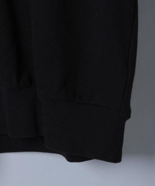 NUMERALS（ヌメラルズ）の「[NUMERALS]ワンポイントロゴスウェット（スウェット・メンズ・ホワイト/ブラック・MEDIUM/LARGE）」の6枚目の写真