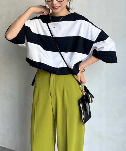 CAPRICIEUX LE'MAGE(カプリシューレマージュ)の「〈WEB限定〉ワイドボーダーTシャツ(Tシャツ/カットソー・レディース・ホワイト/ベージュ・FREE)」の4枚目の写真