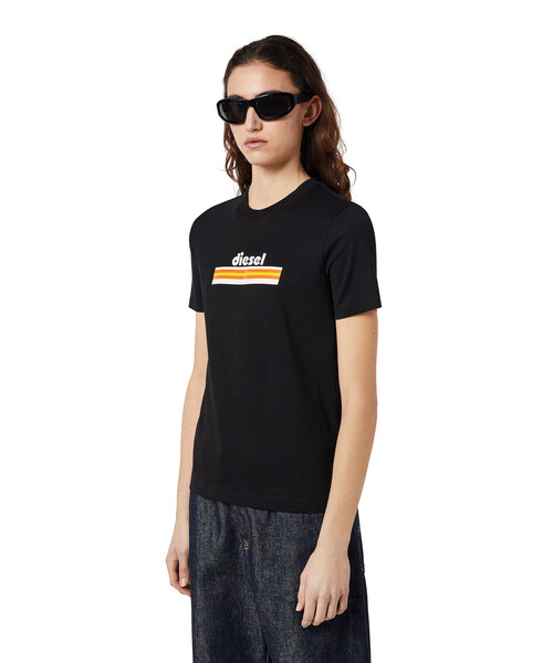 DIESEL（ディーゼル）の「レディース Tシャツ 半袖 クルーネック レギュラーフィット ロゴ（Tシャツ/カットソー・レディース・ホワイト/ブラック・SMALL/MEDIUM/LARGE/X-SMALL）」の19枚目の写真