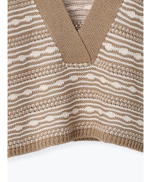 Samansa Mos2 blue（サマンサモスモスブルー）の「柄ニットベスト（ベスト・レディース・ライトベージュ/グレー/キナリ・ﾌﾘ-）」の9枚目の写真