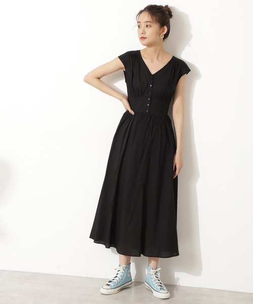 N.（N. Natural Beauty Basic）（エヌエヌナチュラルビューティーベーシック）の「【追加生産】【S Size Line】◆Ｖネックギャザーワンピース（ワンピース・レディース・ブラック/ブラウン/ブルー/スモークピンク/レッド・SMALL/MEDIUM）」の12枚目の写真