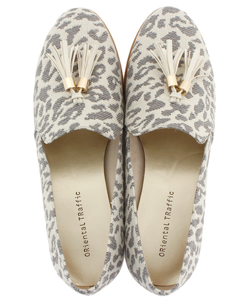 ORiental TRaffic（オリエンタルトラフィック）の「【SALE　50%OFF！】春夏新作★タッセルシューズ★5106（パンプス・レディース・ブラック/ブルー/ホワイト/グレー系その他・41/38/34/42/35/40/36/37/39）」の15枚目の写真