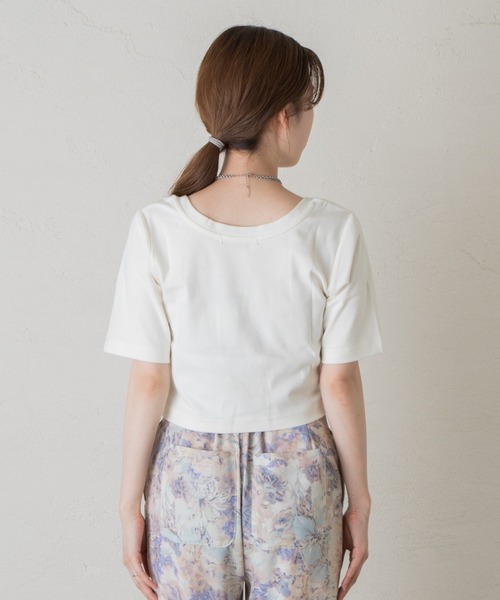 Kastane(カスタネ)の「【新色追加】ストレッチチビTEE(Tシャツ/カットソー・レディース・オフホワイト/ブラック/ピンク/イエロー・FREE)」の9枚目の写真