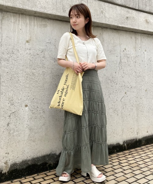 Kastane(カスタネ)の「【新色追加】ストレッチチビTEE(Tシャツ/カットソー・レディース・オフホワイト/ブラック/ピンク/イエロー・FREE)」の8枚目の写真