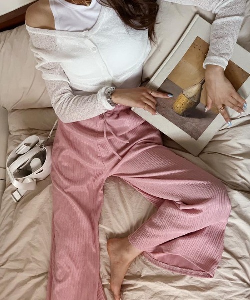 NANING9（ナンニング）の「NANING9 クロップドシアーカーディガン（カーディガン/ボレロ・レディース・ブラック/ベージュ/アイボリー・FREE）」の12枚目の写真