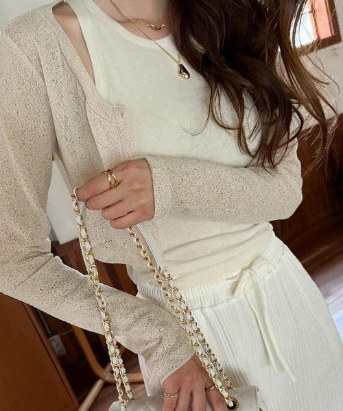 NANING9（ナンニング）の「NANING9 クロップドシアーカーディガン（カーディガン/ボレロ・レディース・ブラック/ベージュ/アイボリー・FREE）」の4枚目の写真