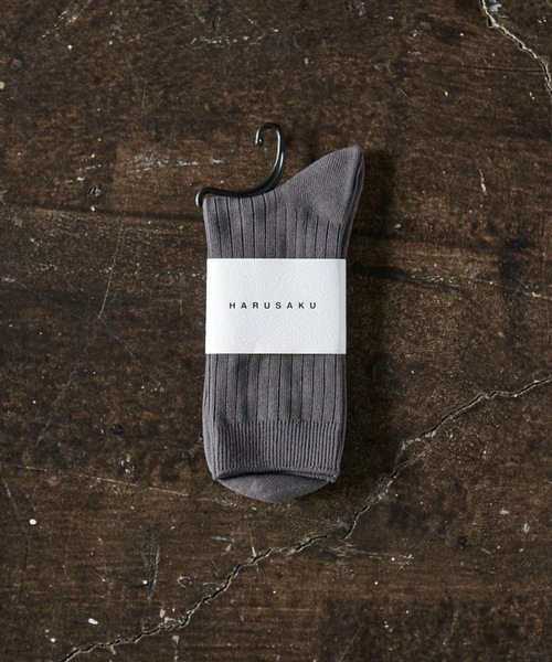 HARUSAKU CC(ハルサクシーシー)の「HARUSAKU CC : RIB Color socks/メンズ リブ カラーソックス 1足(ソックス/靴下・メンズ・オフホワイト/ブラック/ライトグレー/チャコールグレー/ブルー/ダークベージュ/オートミール/スモークグレー/グリーン/ブラウン/モスグリーン/ダークブラウン/コーラルピンク/ネイビー/モカ/イエロー/ライトグリーン/ホワイト系/カーキ/オレンジ/トップグレー/アイボリー/アッシュグレー/キャメル/ナチュラル・S/M/L)」の9枚目の写真