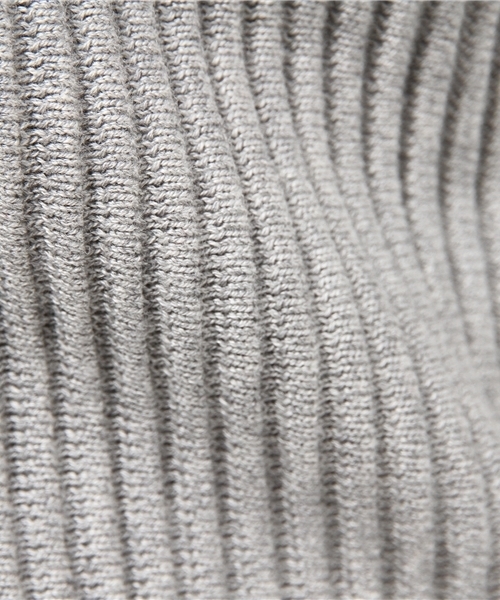 CIAOPANIC TYPY（チャオパニックティピー）の「タック編みハイネックベスト（ニット/セーター・レディース・オフホワイト/グレー/イエロー・FREE）」の7枚目の写真