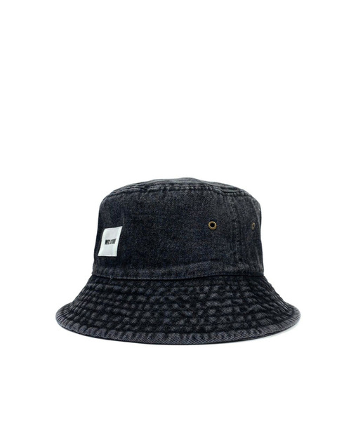 MFC STORE（エムエフシーストア）の「MFC STORE WHITE TAG DENIM BUCKET HAT（ハット・メンズ・ライトブルー/ダークブルー/ブルー系/ブラック・L/M）」の6枚目の写真