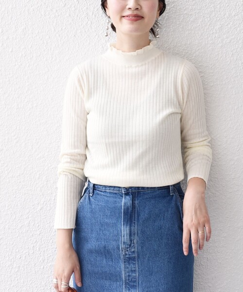 SHIPS（シップス）の「*〈手洗い可能〉フリルハイネックリブニット◆（ニット/セーター・レディース・ブラック/オフホワイト/グリーン/ライトイエロー・ONE SIZE）」の18枚目の写真