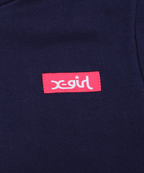 X-girl Stages（エックスガールステージス）の「STANDARD PULLOVER HOODIE(12M～3T)（パーカー・キッズ・アッシュ/レッド/グリーン/ネイビー・12M/2T/3T）」の5枚目の写真
