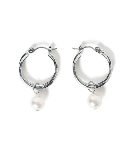 BEAMS HEART(ビームスハート)の「BEAMS HEART / フープ パール ピアス(ピアス(両耳用)・レディース・シルバー/ゴールド・ONE SIZE)」の3枚目の写真