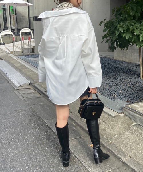 OLIVE des OLIVE(オリーブデオリーブ)の「マントスリーブシャツ(シャツ/ブラウス・レディース・ラベンダー/オフホワイト/ベージュ・FREE)」の11枚目の写真