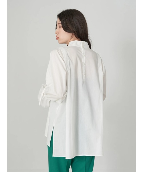 earth music&ecology（アースミュージックアンドエコロジー）の「ショルダータックレイヤードシャツ（シャツ/ブラウス・レディース・オフホワイト/ブラック/ストライプ・FREE）」の9枚目の写真