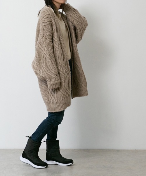 welleg（ウェレッグ）の「防寒 撥水加工 スノーブーツ（ブーツ・レディース・アイボリー/ブラック/ブラック系その他・40/38/39/41/36/37）」の6枚目の写真