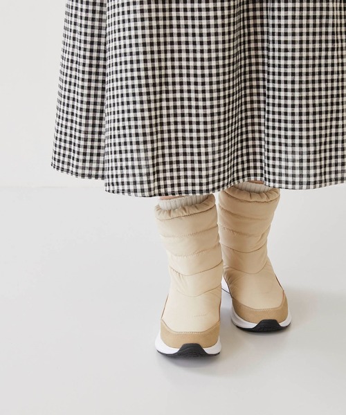 welleg（ウェレッグ）の「防寒 撥水加工 スノーブーツ（ブーツ・レディース・アイボリー/ブラック/ブラック系その他・40/38/39/41/36/37）」の18枚目の写真