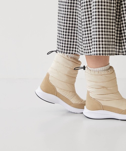 welleg（ウェレッグ）の「防寒 撥水加工 スノーブーツ（ブーツ・レディース・アイボリー/ブラック/ブラック系その他・40/38/39/41/36/37）」の20枚目の写真