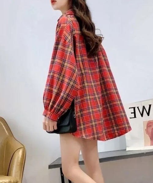 Auntie Rosa（アンティローザ）の「オーバーサイズ ドロップショルダー チェックネルシャツ（シャツ/ブラウス・レディース・パープル/グレー系その他3/グレー系その他5/グリーン系その他3/グリーン/ブラウン系その他3/グレー系その他/イエロー系その他5/グリーン系その他6/ピンク系その他6/レッド系その他/ブラウン系その他2/グレー/ブルー系その他3/ブルー系その他2/グリーン系その他2/レッド/イエロー系その他6・LARGE/X-LARGE/XX-LARGE/MEDIUM/SMALL）」の19枚目の写真
