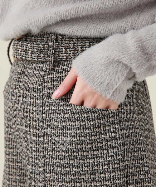 archives（アルシーヴ）の「ベルト付ツイードフリンジショートパンツ（その他パンツ・レディース・グレー/グレイッシュベージュ/ブラウン・MEDIUM）」の6枚目の写真