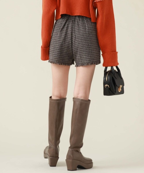 archives（アルシーヴ）の「ベルト付ツイードフリンジショートパンツ（その他パンツ・レディース・グレー/グレイッシュベージュ/ブラウン・MEDIUM）」の21枚目の写真