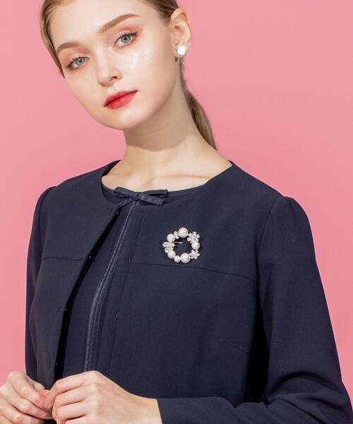 TOCCA（トッカ）の「BOUQUET BROOCH NECKLACE 2WAY ブローチネックレス（ブローチ/コサージュ・レディース・シルバー系/ゴールド系・F）」の6枚目の写真