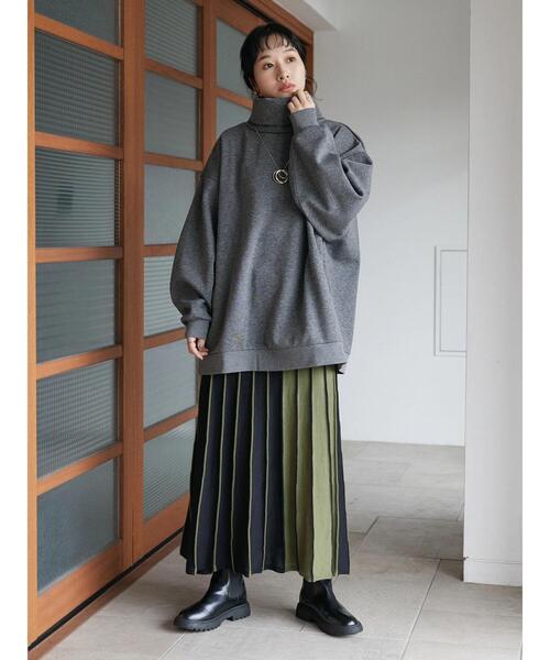 CRAFT STANDARD BOUTIQUE（クラフトスタンダードブティック）の「裏起毛BIGタートルスウェット（スウェット・レディース・ブラック/グレー系その他/アイボリー/杢グレー・L/M/LL）」の22枚目の写真