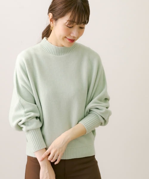 URBAN RESEARCH Sonny Label(アーバンリサーチサニーレーベル)の「起毛モックネックドルマンプルオーバー(ニット/セーター・レディース・ベージュ/ミント/ブラック/ブルー・FREE)」の18枚目の写真