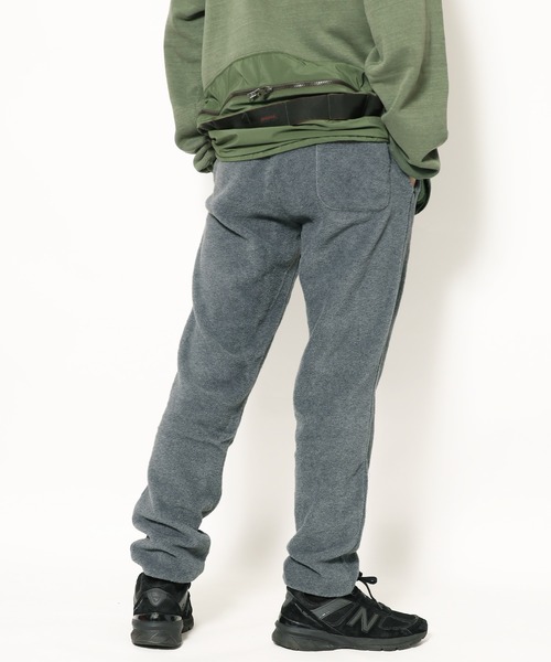 CAL O LINE（キャルオーライン）の「CAL O LINE/キャルオーライン LIGHTWEIGHT FLEECE PANTS フリースパンツ（スウェットパンツ・メンズ・ブラック/ネイビー/チャコール・L/S）」の19枚目の写真