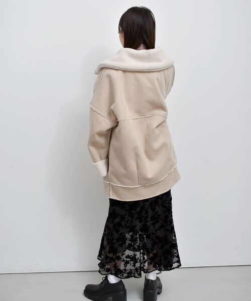 RETRO GIRL(レトロガール)の「BIGボアムートンコート(その他アウター・レディース・ブラウン/ブラック/ナチュラル・FREE)」の5枚目の写真