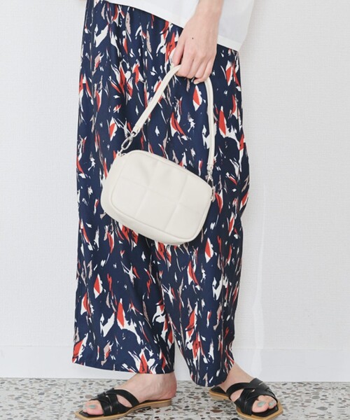 THE SHOP TK （ザ ショップ ティーケー ）の「◆【3WAY/チェーン付き】キルティングバッグ（ショルダーバッグ・レディース・ライトパープル/アイボリー/ブラック・00）」の4枚目の写真