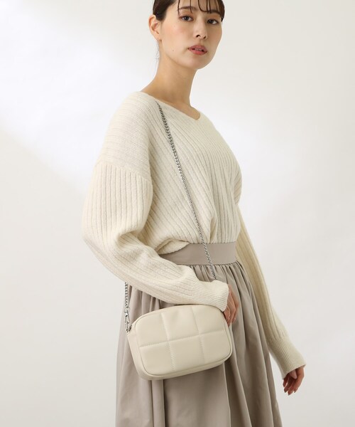 アイボリー キルティング ショルダーバッグ レディース キルティングチェーンショルダーバッグ+ミニポーチ 2点