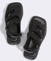 未使用級 EYTYS サンダル QUEST厚底　夏ファッション　海　山　川 EYTYS（エイティス）の「Eytys/エイティーズ/QUEST LEATHER BLACK