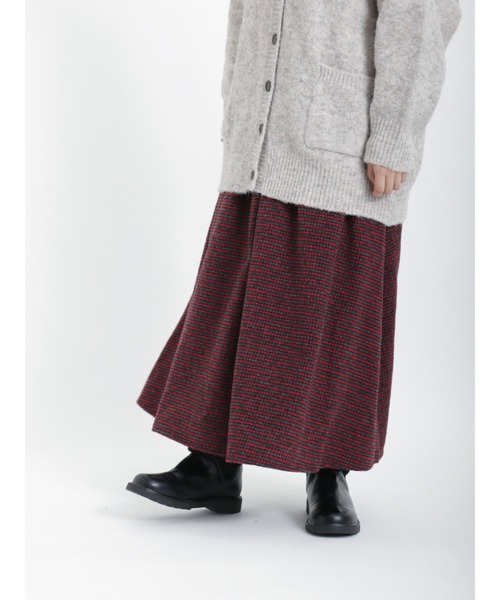 Samansa Mos2（サマンサ モスモス）の「柄アソートタックスカート（スカート・レディース・レッド/チャコール/ブラウン/ベージュ・ﾌﾘ-）」の20枚目の写真