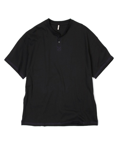 The DUFFER of ST.GEORGE（ザダファーオブセントジョージ）の「【WEB限定アイテム】8oz HEAVY WEIGHT OVER SIZE HENLEY TEE：8オンス ヘビーウェイト オーバーサイズ ビッグシルエット ヘンリーネックTシャツ（Tシャツ/カットソー・メンズ・ブラック/グレイッシュベージュ/ホワイト・SMALL/MEDIUM/LARGE/X-LARGE/XX-LARGE）」の13枚目の写真