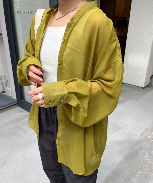 nemne store（ネンネストア）の「【低身長用サイズあり】袖ボリュームシアーバンドカラーシャツ（シャツ/ブラウス・レディース・ブルー/オフホワイト/ピンク/グリーン・SMALL/MEDIUM）」の16枚目の写真